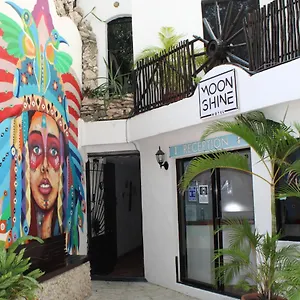 hotel-noraa-inn.allrivieramayahotels.com/