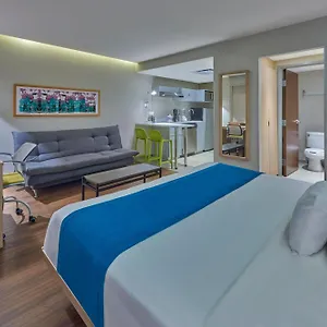 city-express-suites-playa-del-carmen.allrivieramayahotels.com/
